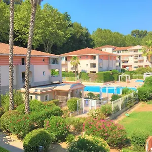 https://loft-ravissant-avec-piscine.fr-provencehotel.com